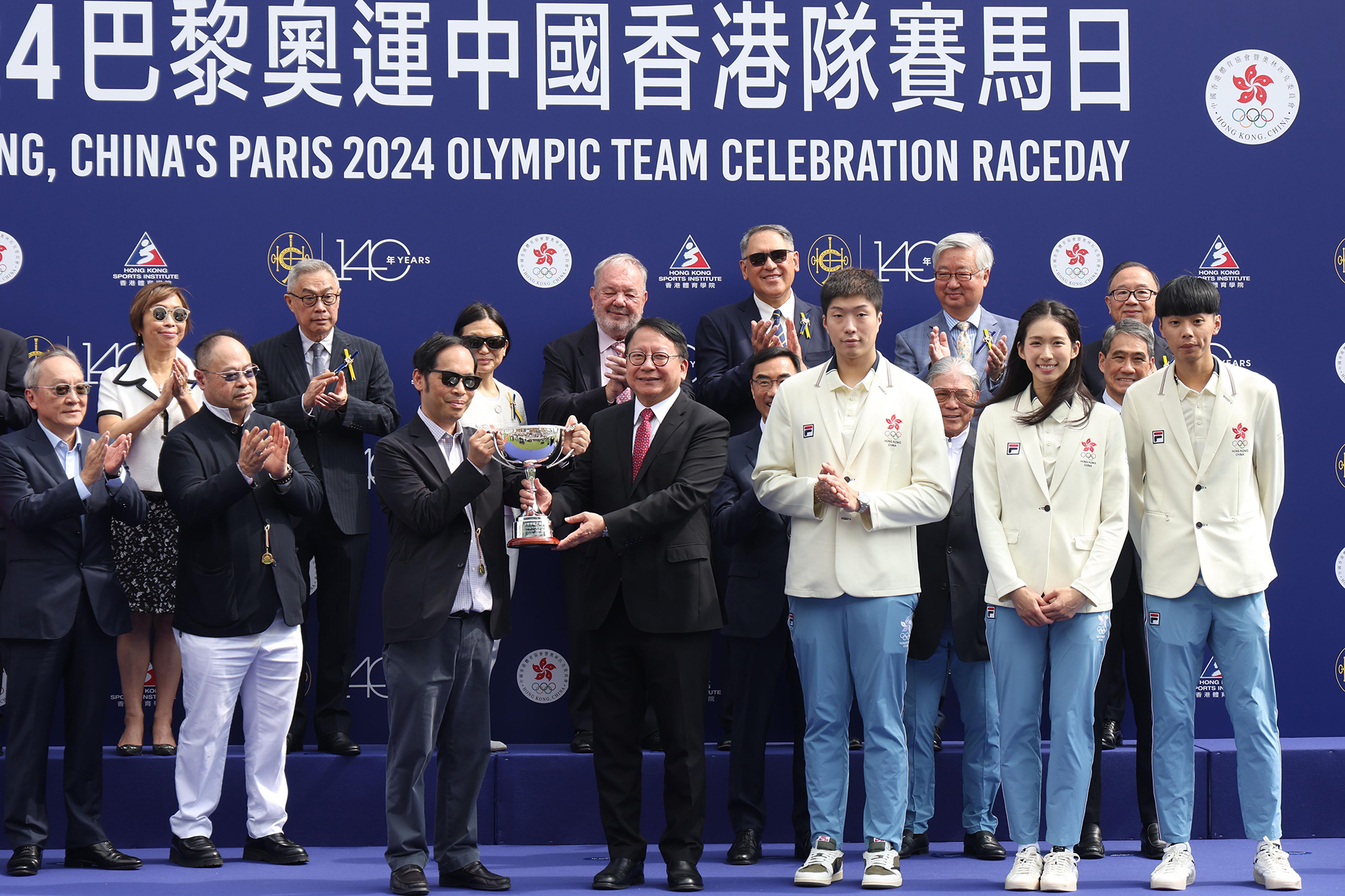 2024巴黎奧運中國香港隊盃圖輯 – 賽馬新聞 – 香港賽馬會