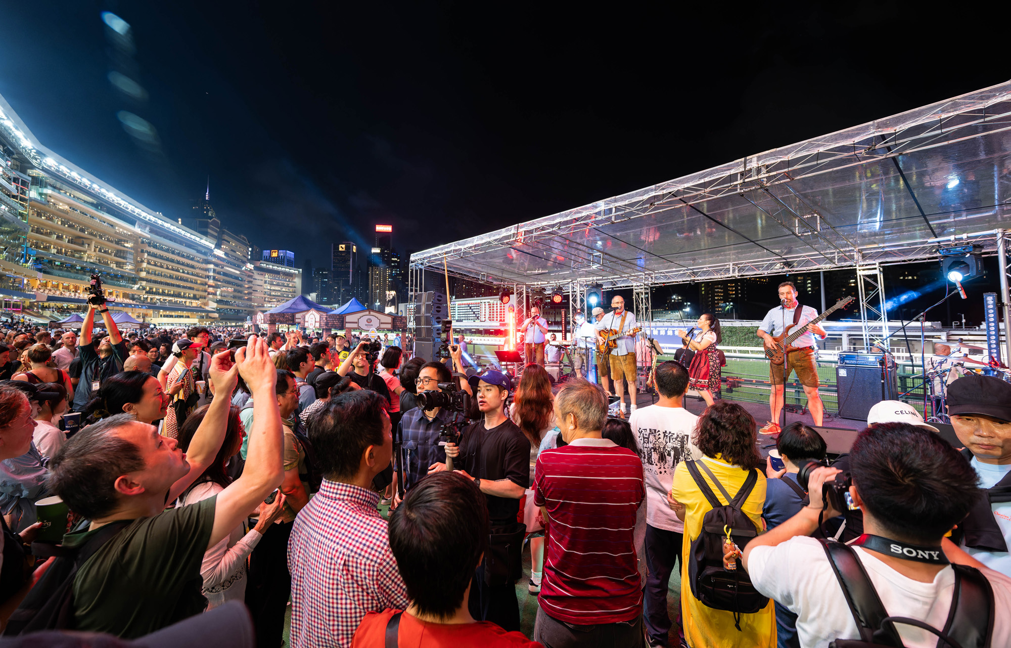 「Happy Wednesday啤酒節」圖輯 – 賽馬新聞 – 香港賽馬會